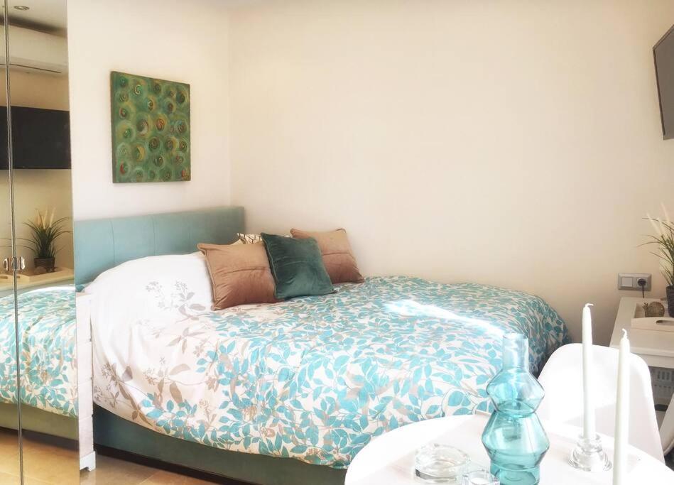 Emerald Mini Suite:Your Deluxe Studio In Kalamaria Saloniki Zewnętrze zdjęcie